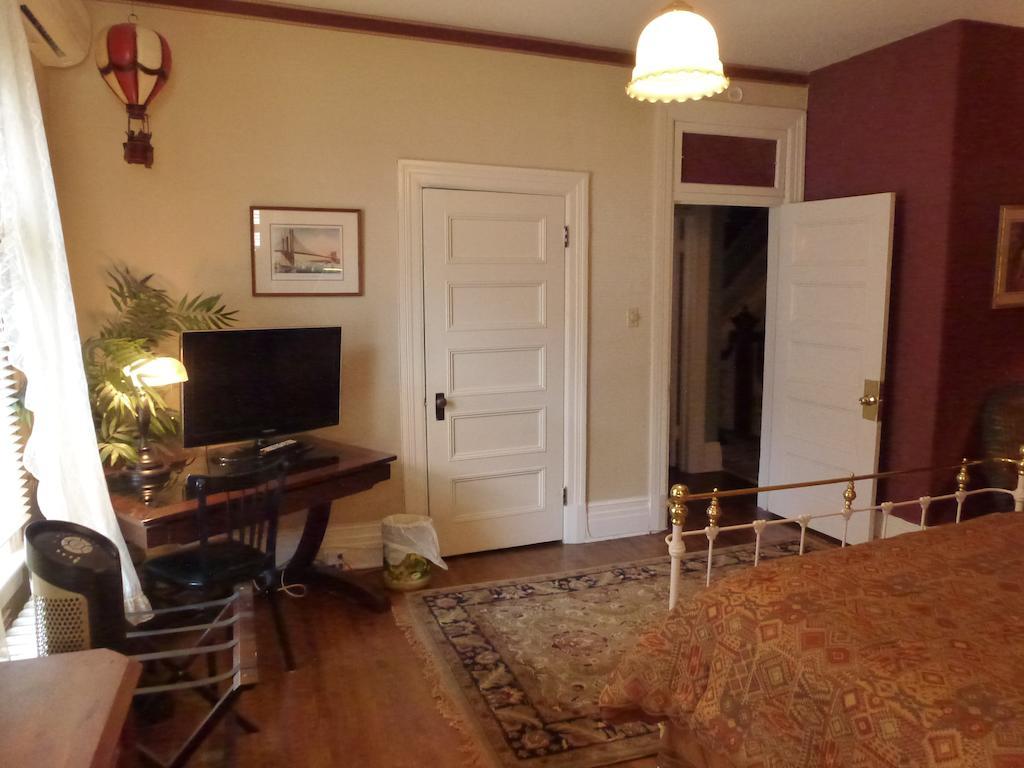 Auberge King Edward Bed And Breakfast Ottawa Bilik gambar